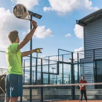 Common Mistakes to Avoid When Playing Padel